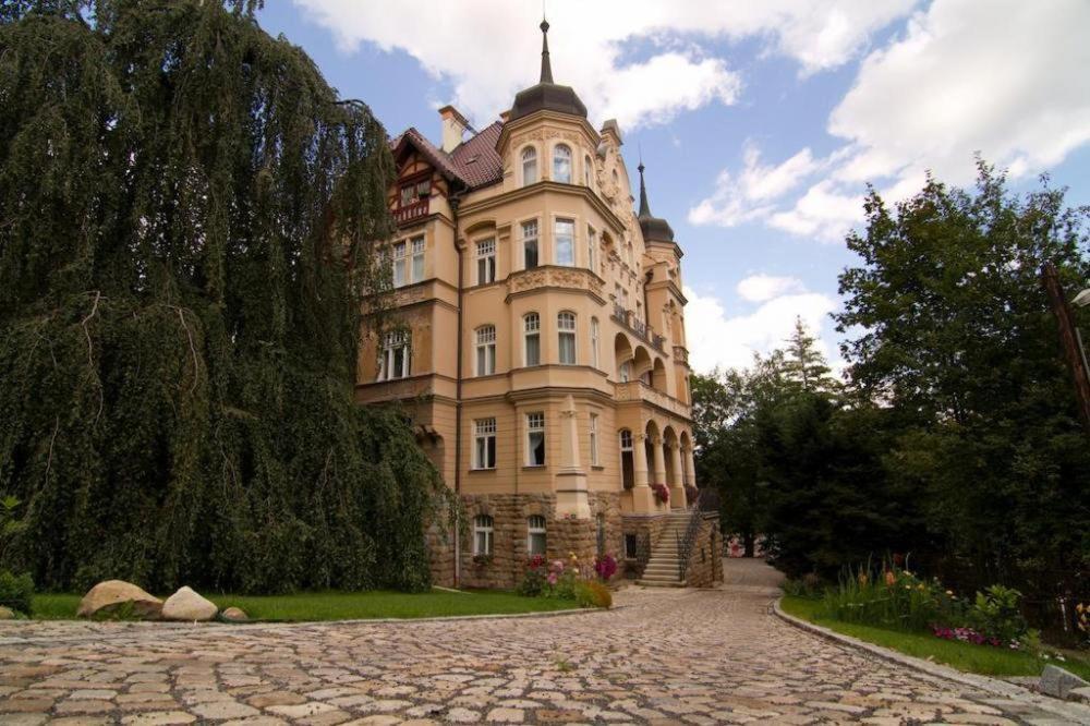 Apartmany Vila Liberty Karlovy Vary Dış mekan fotoğraf